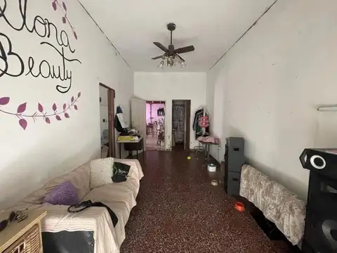 Casa 3 ambientes con 2 baños