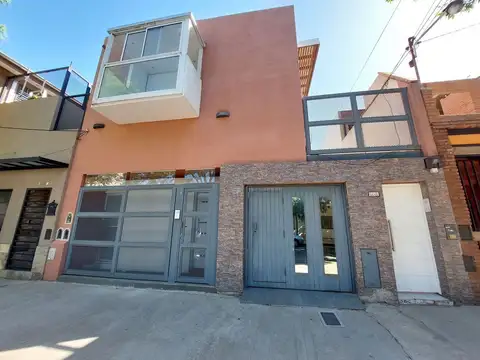 ALQUILER  OFICINA VILLA REAL 4 AMBIENTES  PH