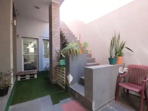 Oficina en Alquiler con 1 cochera