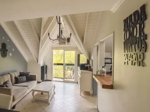 PH/DEPTO 4 AMB  FRENTE C/ PARRILLA S/EXPENSAS