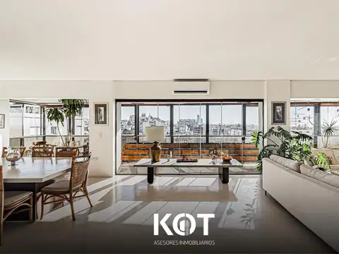 6 Ambientes con cochera y dependencia en Recoleta EN VENTA!