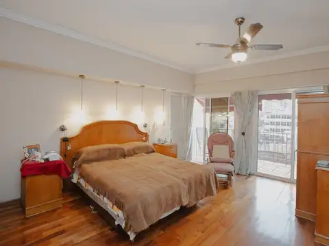 Departamento en Venta de 4 dormitorios