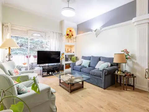 Departamento 4 ambientes con 2 baños