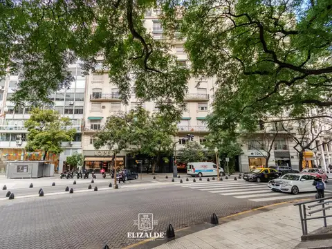 Marcelo T. de Alvear y Maipu - Sobre Plaza San Martín -