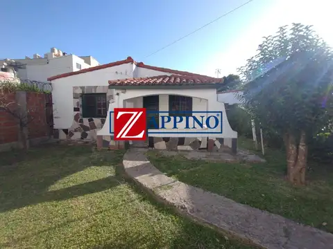 Depto Tipo Casa en Alquiler de 3 ambientes