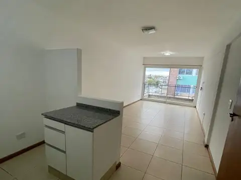 Departamento en Alquiler en Arroyito, $ 350.000