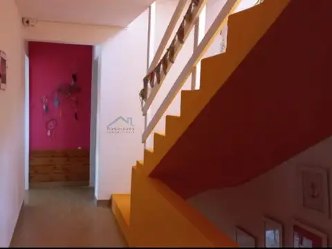 Departamento en Venta con 3 cocheras