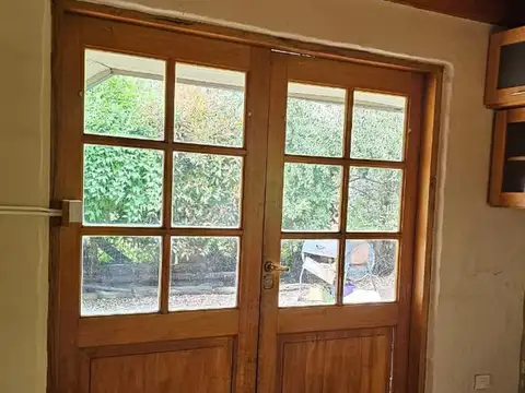 Casa en venta 2 dormitorios en San Martin de los andes. Apta Credito