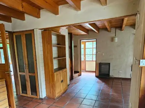 Casa 4 ambientes con 1 baño