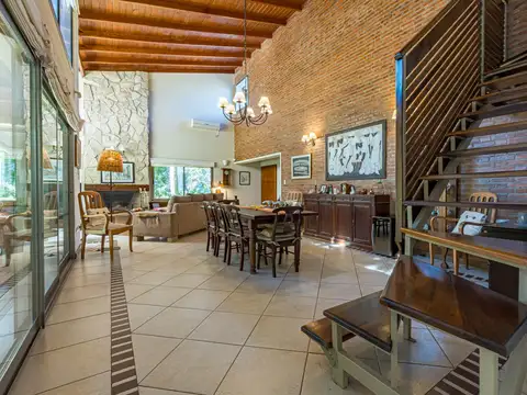 Casa en Venta en Roldan, USD 315.000