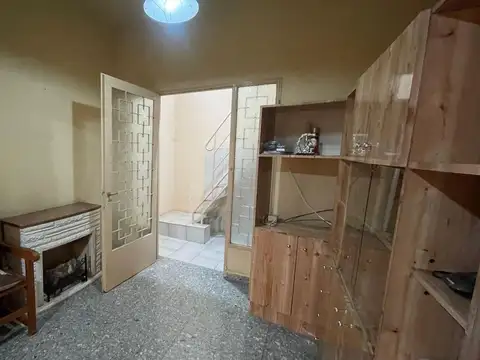 Casa 3 ambientes con 1 baño