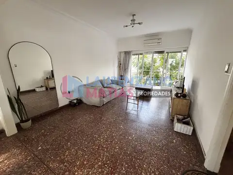 Depto Tipo Casa en Venta de 4 ambientes