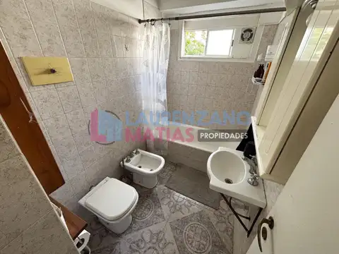 Depto Tipo Casa 4 ambientes con 1 baño