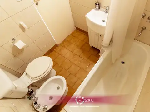 Venta departamento 1 ambiente divisible a 2 ambientes 43M² San Cristóbal balcón frente apto crédito