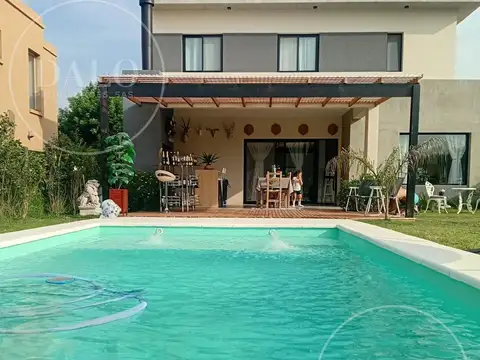 Casa en Venta en Pilar del Este - San Eduardo, USD 235.000