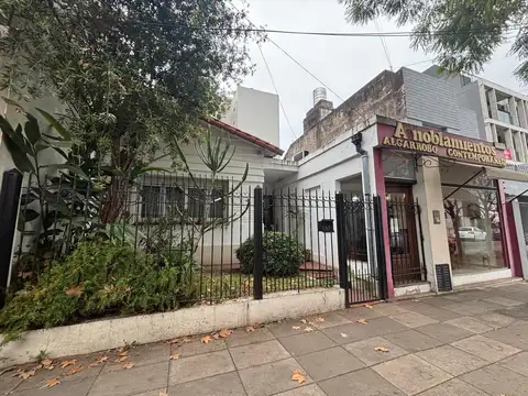 CASA Y LOCAL EN EXCELENTE UBICACIÓN