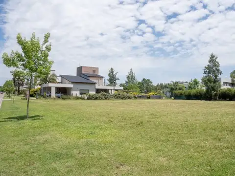 LOTE EN PALOS VERDES- UF 33