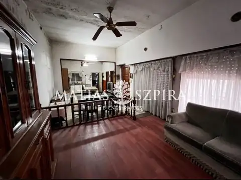 Casa 4 ambientes con 1 baño