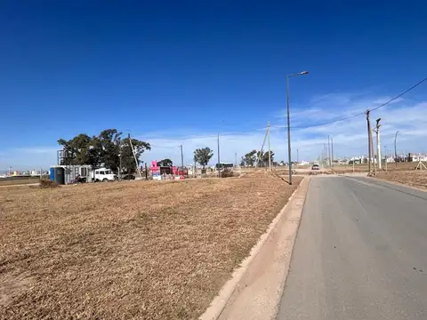 Terreno en Venta en Manantiales, USD 63.000