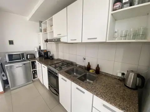 Departamento 4 ambientes con 2 baños