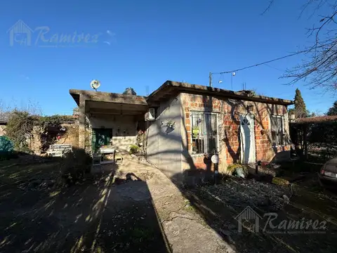 Casa 3 Ambientes En Venta - Francisco Alvarez, Moreno