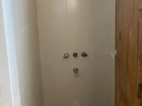 Galpón en alquiler de 280m2 ubicado en Trujui