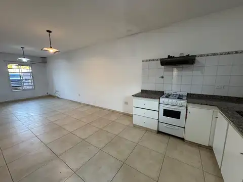 Duplex en alquiler maestro argentino