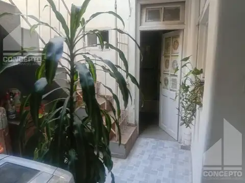 Venta Casa 2 Dormitorios con Cochera en PH Zona Centrosur