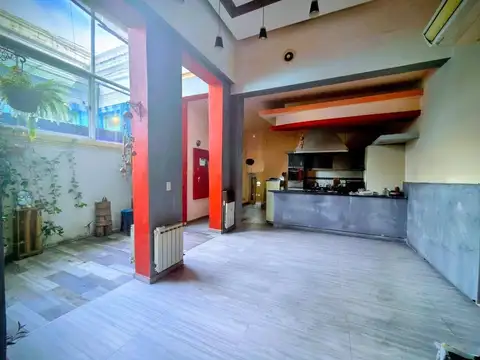 Depto Tipo Casa 6 ambientes con 4 baños