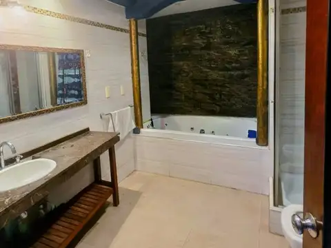 VENTA 4 AMBIENTES PH 1 PISO CAMINITO LA BOCA