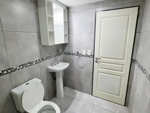 Departamento en Alquiler en Billinghurst, $ 570.000
