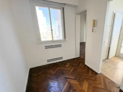 Departamento de 3 Ambientes con Lavadero, Muy Luminoso