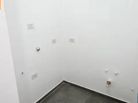 Local en Venta en Monte Grande, USD 105.000