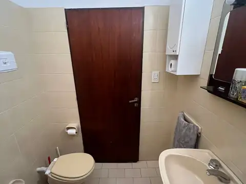 CASA EN VENTA BARRIO OBSERVATORIO 3 DORMITORIOS.