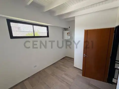 DEPARTAMENTOS DUPLEX 3 AMB RAMOS MEJIA CON BALCON