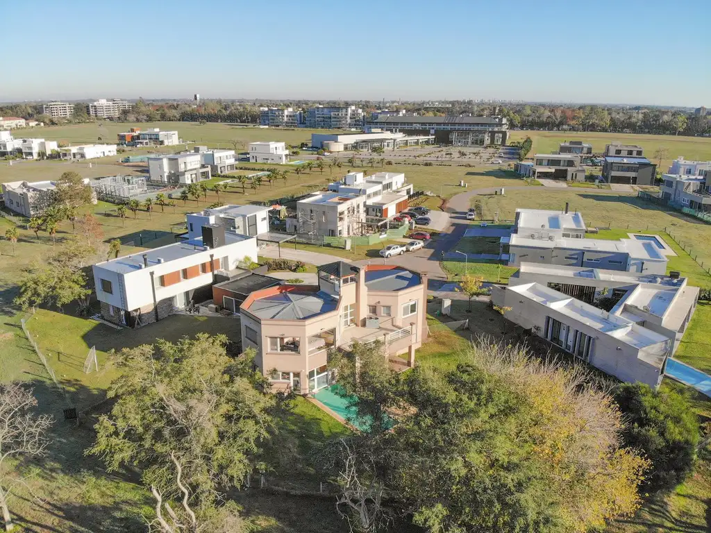 Casa en Venta - Greenville Polo & Resort