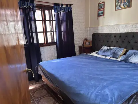 Depto Tipo Casa en Venta con 1 cocheras