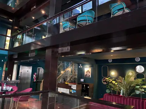 JUANA AZURDUY AL 2200 ESQUINA V.DE OBLIGADO LOCAL 600M2