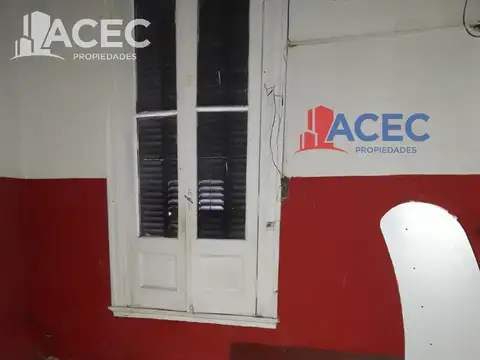 Local en Venta 80 años