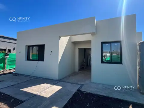 Venta Casa Pilar Del Este Santa Lucía