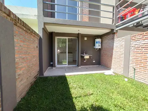 Departamento 4 ambientes con 2 baños