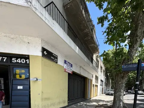 Avenida Eva Perón 5400, Piso PB
