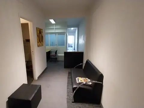 Oficina en Alquiler 40 años