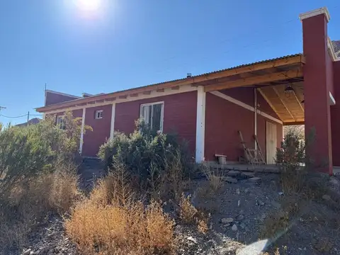 Venta uspallata 3.000 m2 con casa y cabaña, mza