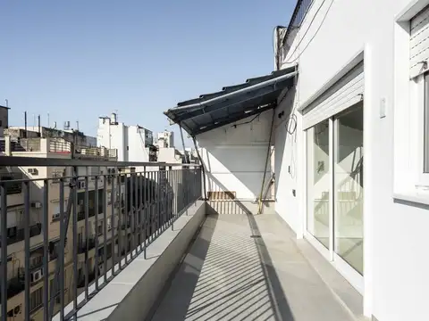 Paraná 900, Piso 10