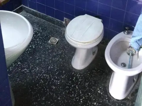 Departamento 4 ambientes con 2 baños