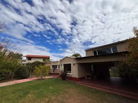 Alquiler COMERCIAL Casa Huerto del Sol