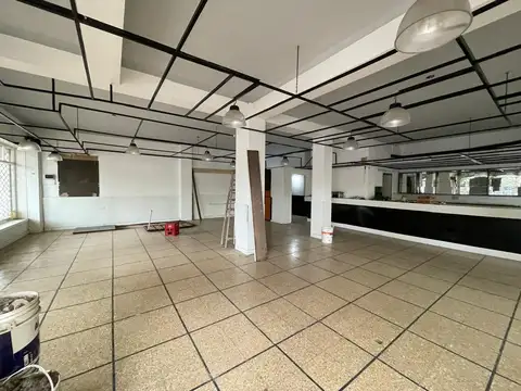 Local en Alquiler en Centro, $ 2.500.000