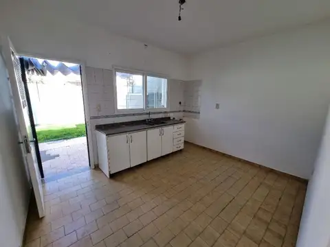 Depto Tipo Casa 3 ambientes con 1 baño