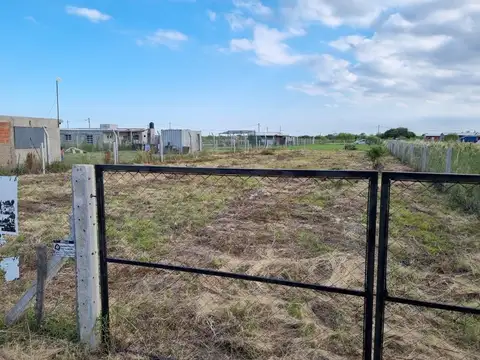 VENTA LOTE EN BARRIO LOS OLIVARES